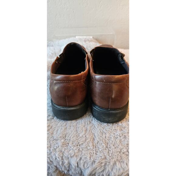 Loafers_&_Slip_Ons